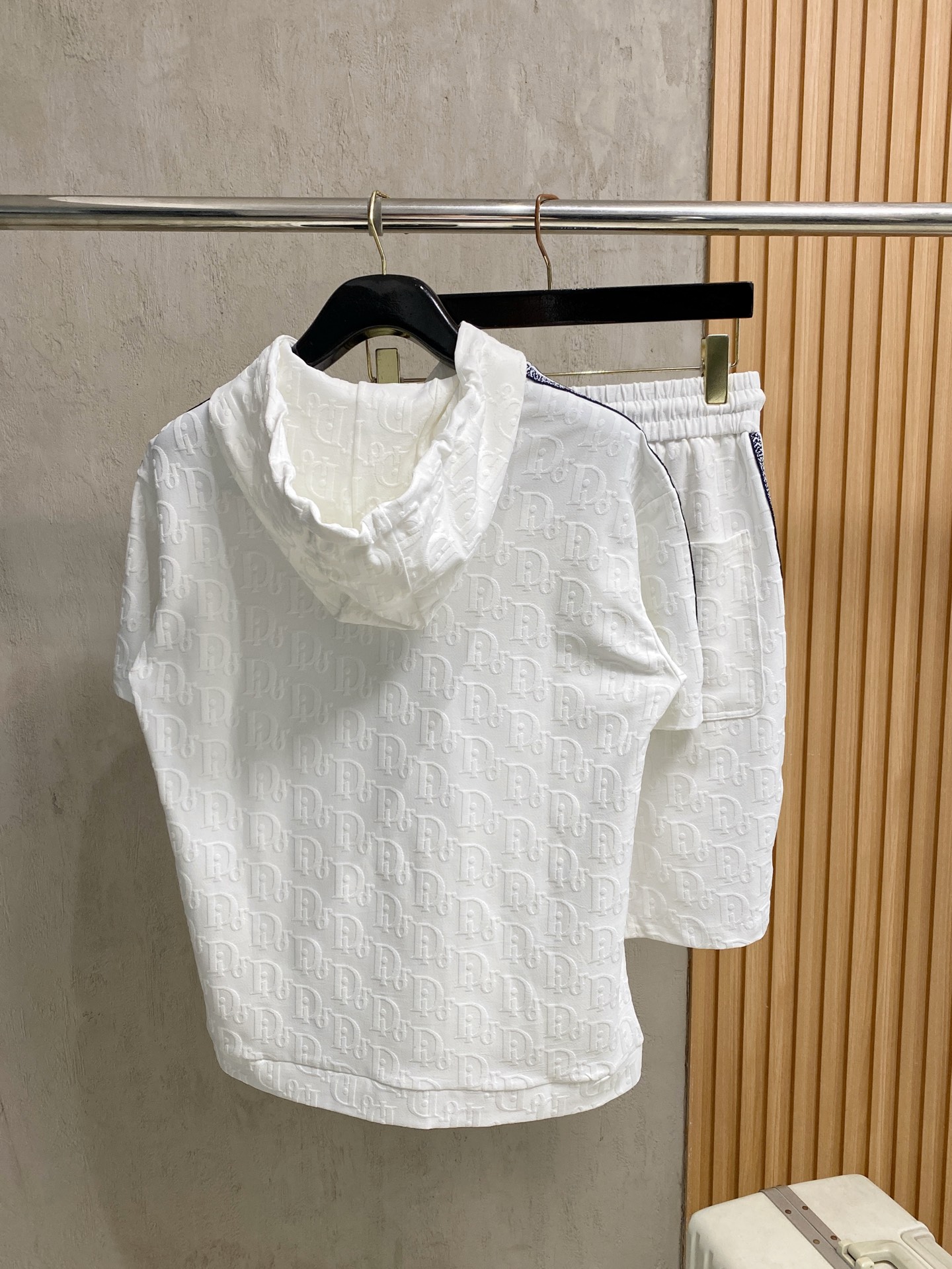 product_2