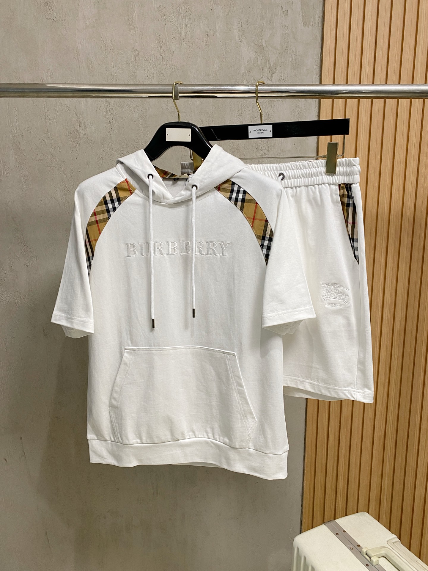product_1