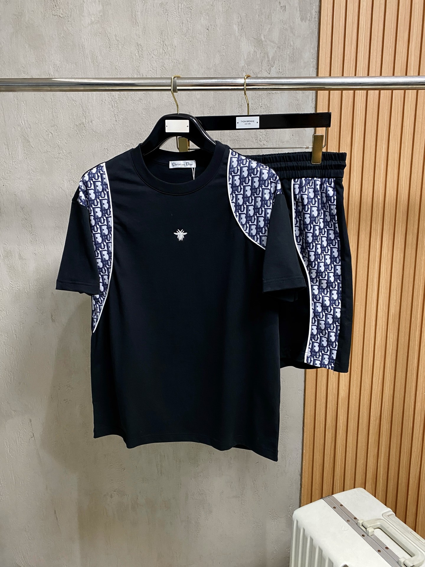 product_2