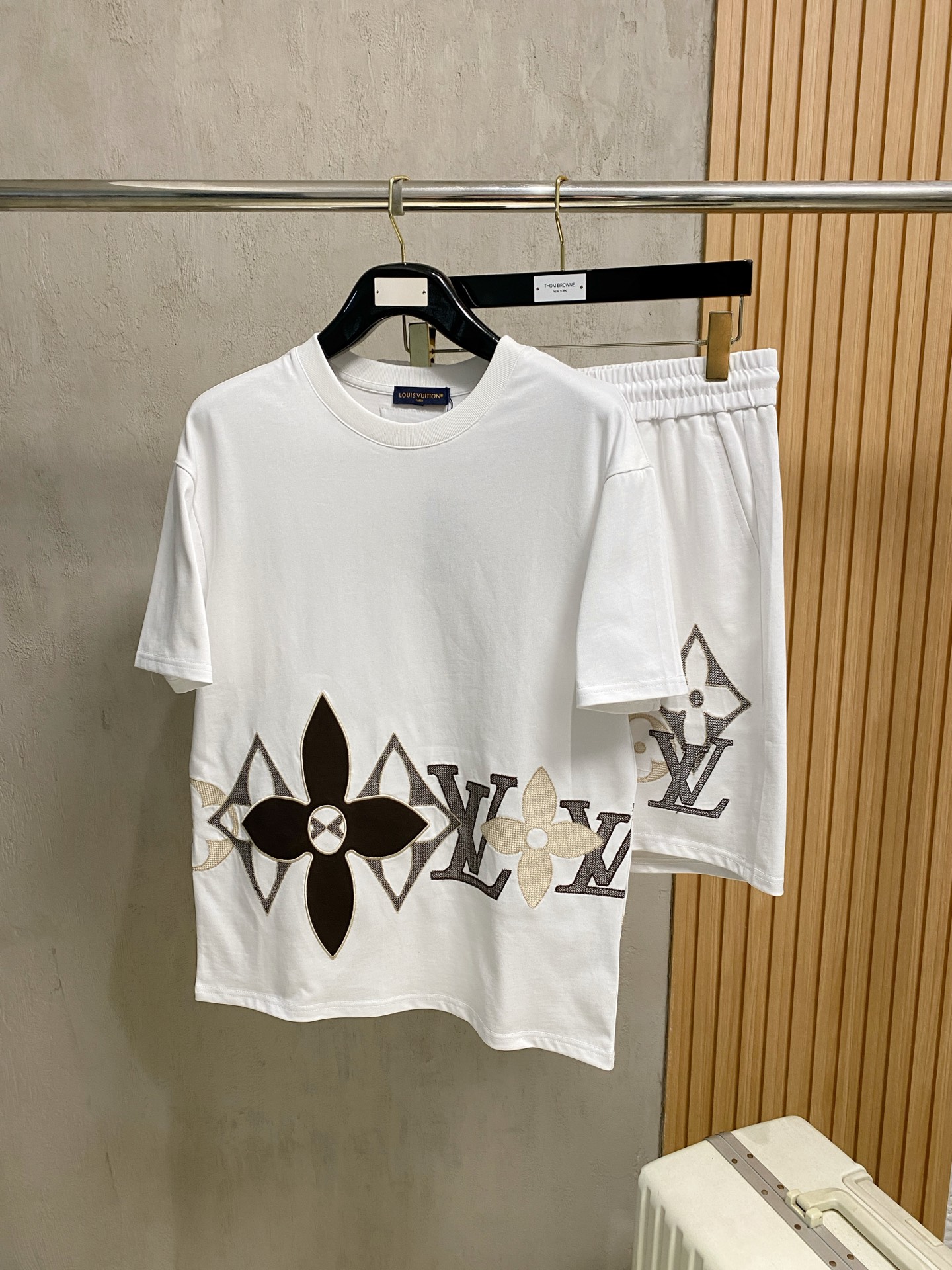 product_1