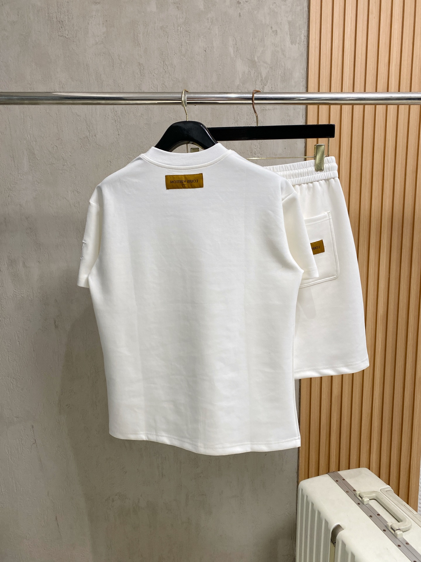 product_2