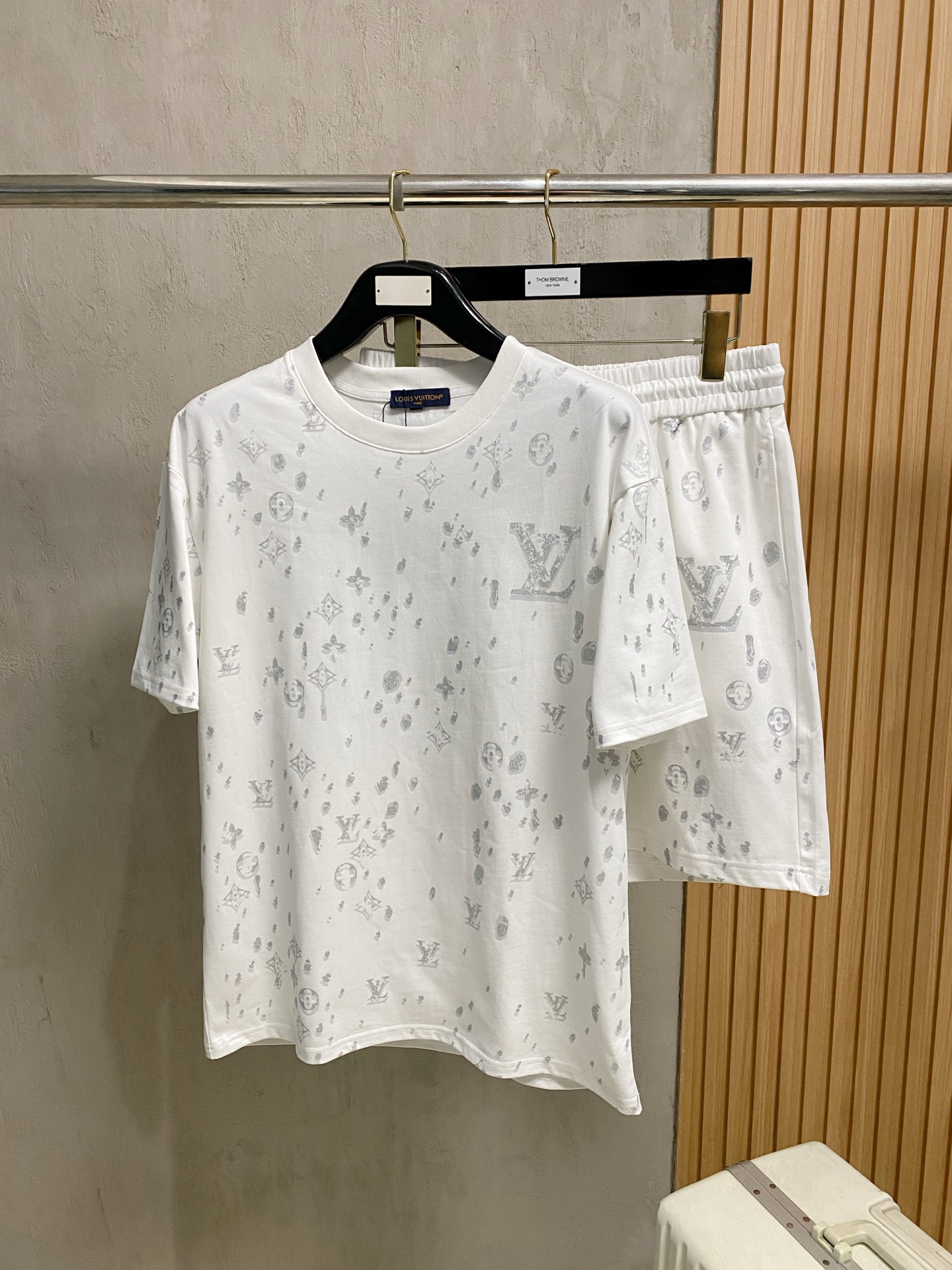 product_2